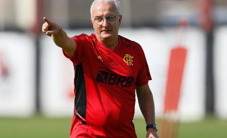 Flamengo sobe profissionais para compor comissão e busca opções no mercado