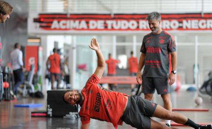 Pablo impressiona em testes, e Flamengo projeta estreia para domingo