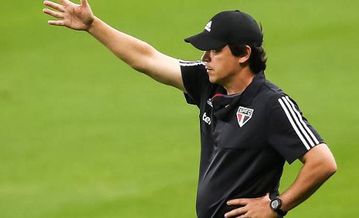 Renato Maurício Prado: "Diniz se perdeu, ele não faz os jogadores renderem"
