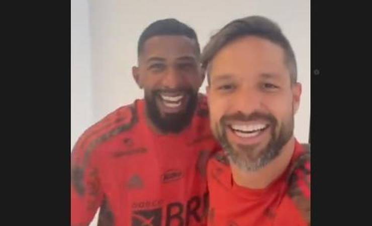 Rodinei se reapresenta ao Flamengo após empréstimo ao Internacional