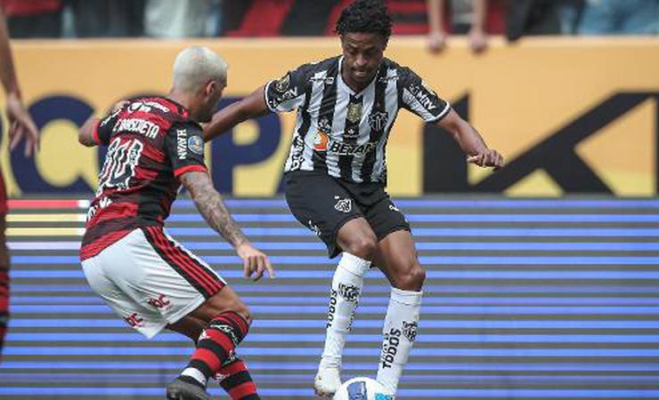 Alfinetada e resposta: dirigentes aquecem rivalidade entre Flamengo e Galo