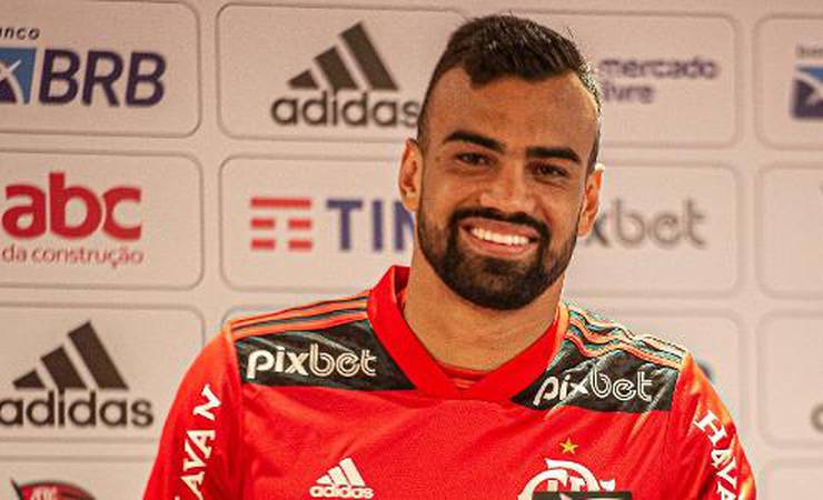 Fabrício Bruno revela torcida pelo Fla na infância: "Sonho de criança"