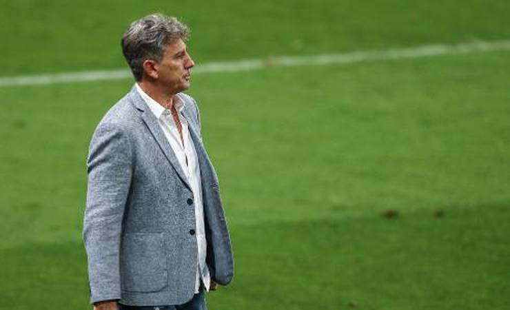 Renato diz que só Flamengo destoa no Brasil: 'todos têm de melhorar"
