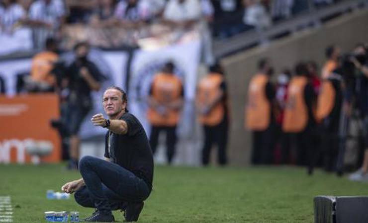 Julio Gomes: Cuca pode fazer sombra para o Paulo Sousa no Flamengo