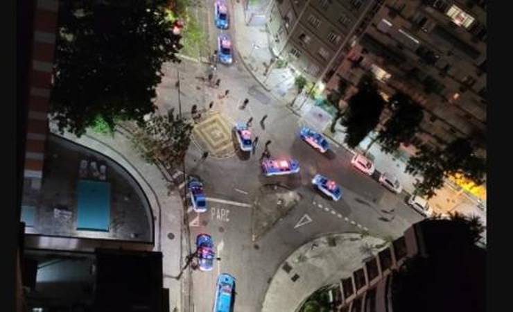 Torcedores de Bota e Fla brigam na zona sul do Rio; 2 socorridos e 1 preso