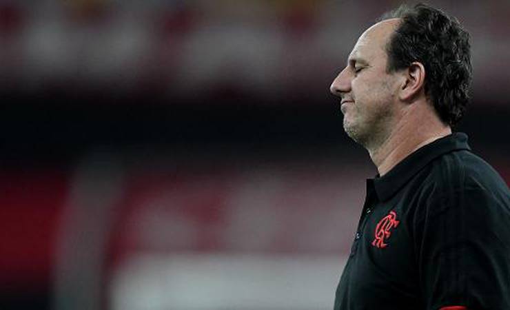 Ceni vê jogo abaixo do Flamengo e admite peso sem Arrascaeta: "faz falta"