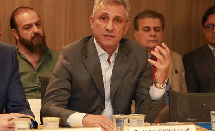CBF reclama com clubes após cobranças por ajuda financeira durante crise