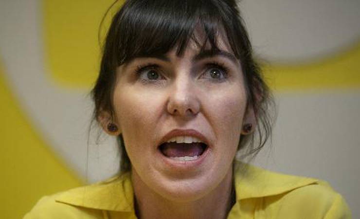 Glenda exalta palmeirenses e cita flamenguistas 'calados' em final
