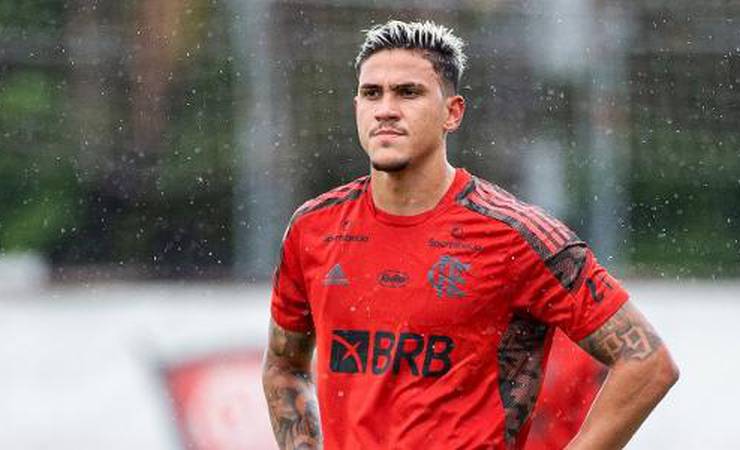 Flamengo confirma que Pedro passará por cirurgia no joelho direito