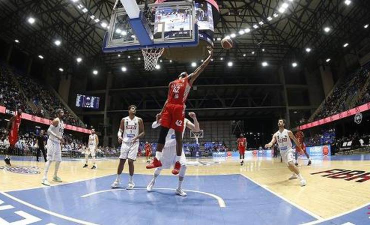 Flamengo reencontra arquibancada cheia por título continental no basquete