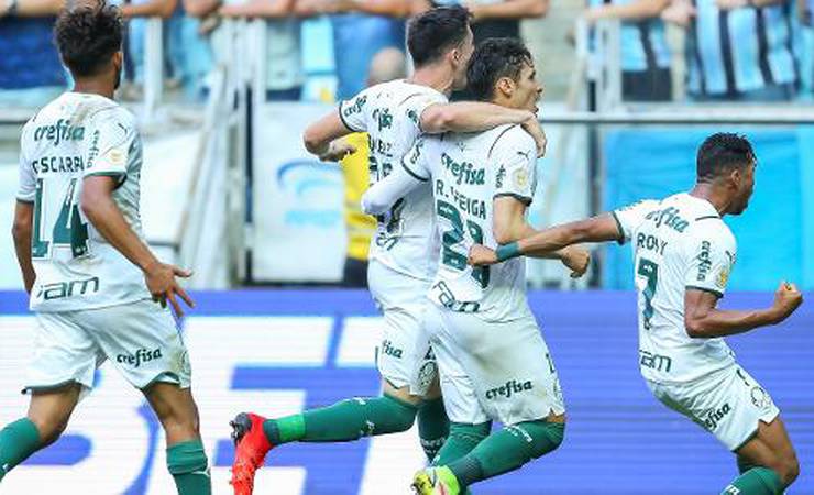 Coutinho: Palmeiras volta a crescer no Brasileirão. Tudo sobre a 29ª Rodada
