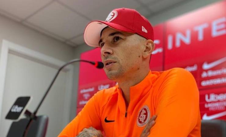 Cuesta pede mesma postura do Inter e valoriza gol fora de casa contra o Fla
