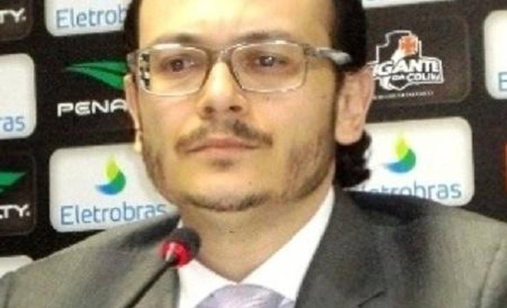 Agente "enrolou" Vasco, quis Drogba no Corinthians e tenta Balotelli no Fla