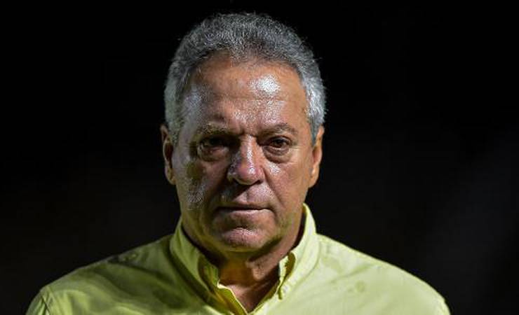 Abel repete frase polêmica e lembra saída do Flamengo: "Não houve verdade"