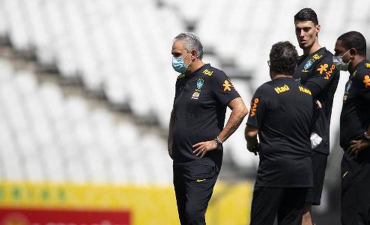 Comissão da seleção se divide entre Bota x Flamengo e Athletico x Palmeiras