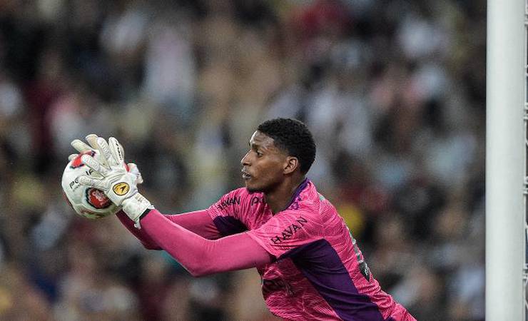 Hugo 'nota 10' e Arrascaeta 'irreconhecível'; confira as notas do Flamengo