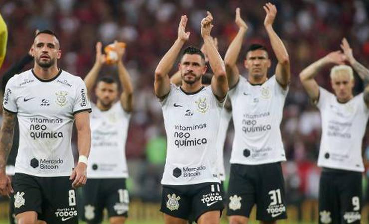 Corinthians caiu na Libertadores com a cabeça no dérbi de sábado