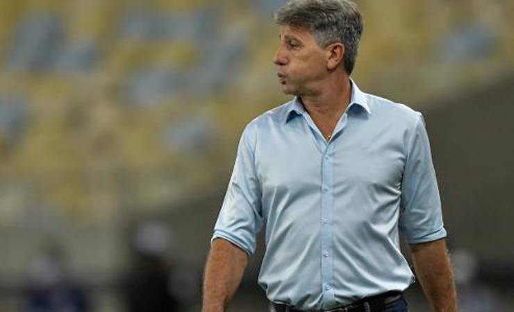 Renato festeja "atuação de gala" do Flamengo e "gol de placa" de Andreas