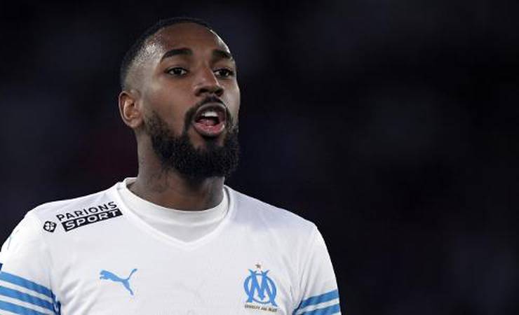 Gérson cresce e se aproxima do gol no Marseille, mas parece longe do Qatar