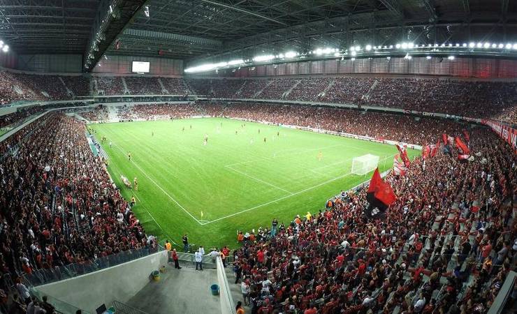 Flamengo não fará treino em campo sintético da Arena da Baixada