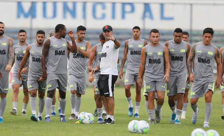 Salários atrasados foram chave para fracasso de negociação clubes x atletas