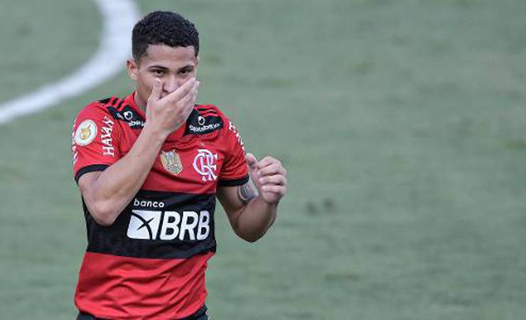 Rocha: A hora e a vez de João Gomes, o melhor investimento do Flamengo