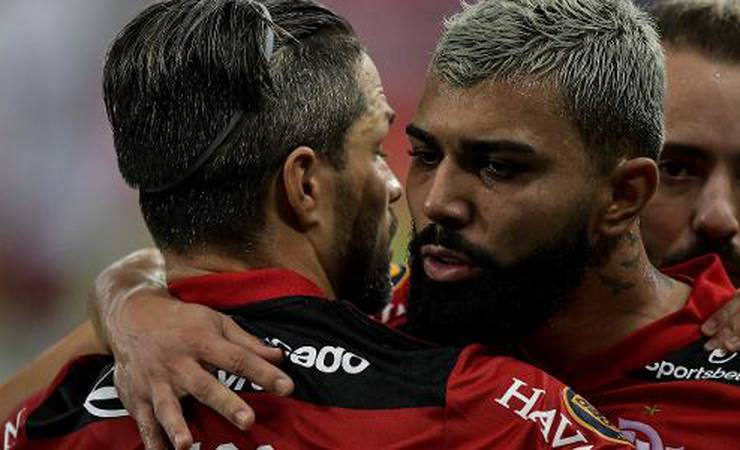 Diego grita com Gabigol no intervalo do Fla-Flu, e Ceni vê 'motivação'