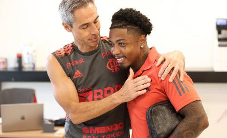Marinho será titular na estreia de Paulo Sousa no Flamengo; veja time