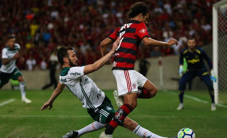 Saiba como assistir Flamengo x Palmeiras pela 17ª rodada do Brasileiro