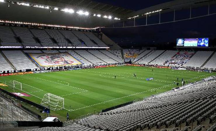 CBF convoca clubes para reunião sobre volta de público aos estádios