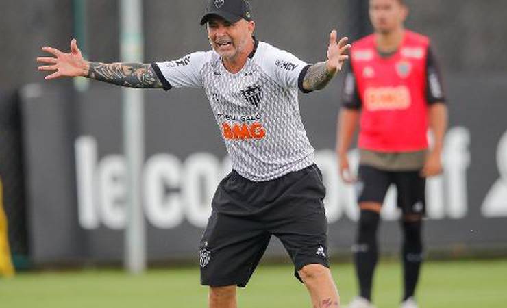 Após sonho de ser Flamengo, Sampaoli testará promessas do Atlético-MG