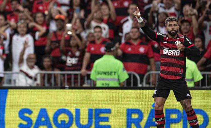 Na volta do Maracanã, Flamengo atropela Bangu e aguarda adversário da semi