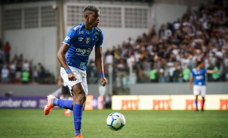 Como Fla pode contratar Orejuela mesmo após Cruzeiro comprar jogador
