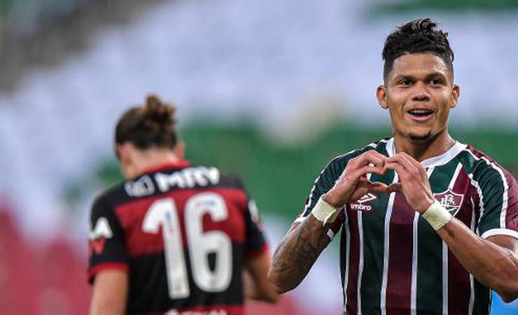 ASSISTA: Evanilson aproveita vacilo da zaga e empata para o Fluminense