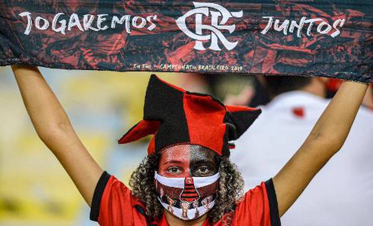 1º teste do Fla no Maracanã tem acertos, mas vê aglomeração e até cambistas