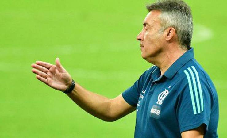 Domènec faz rodízio ou Flamengo prioriza Libertadores?