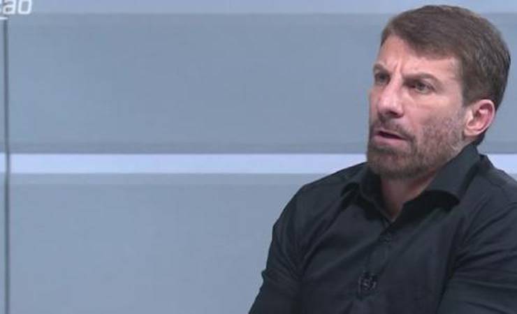 Pedrinho questiona méritos de diretoria: 'Fla saiu contratando e deu sorte'