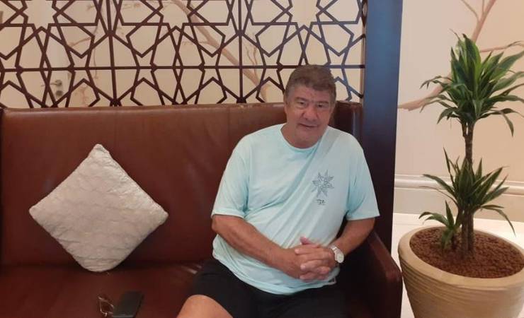 Papai Joel vira youtuber: "Rei do Rio sou eu. Renato Gaúcho só se assanha"