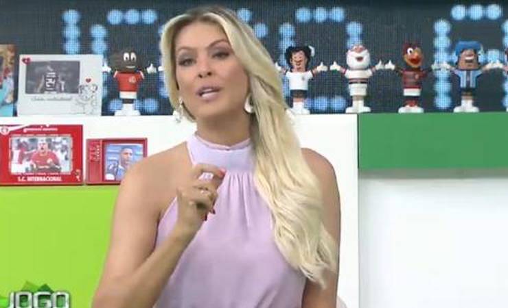 Renata Fan critica Domènec por 'radicalizar' no Flamengo: 'Tem que ganhar'