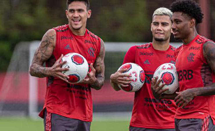 Flamengo repete Atlético-MG e só chega em Cuiabá na véspera da Supercopa