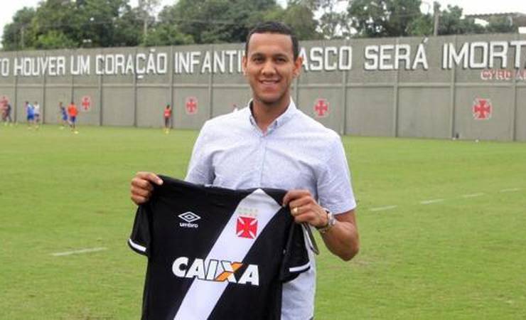 Souza revela desejo de voltar ao Vasco e exalta Jorge Jesus no Flamengo