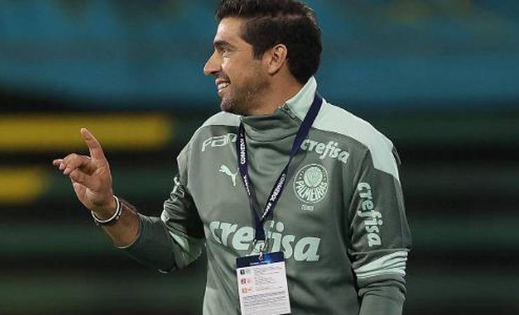 Protagonismo diferente em finais reforça 'todos somos um' de Abel no Palmeiras