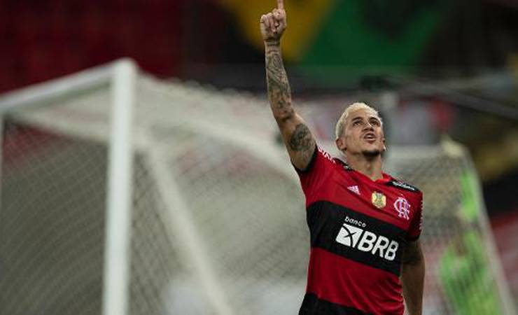 Pedro volta ao Flamengo contra seca de gols e baixo astral pós-Tóquio