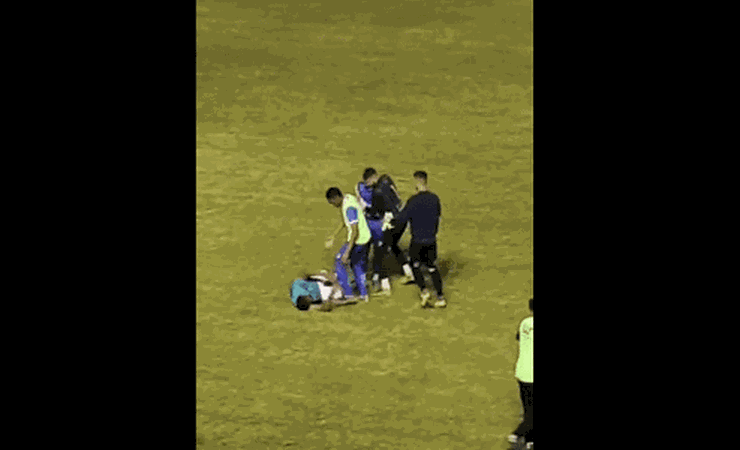 Ex-Flamengo e Grêmio agride maqueiro em jogo da Série A2 do RS
