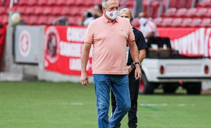Abel Braga revive com Angel Ramírez o trauma de Jorge Jesus