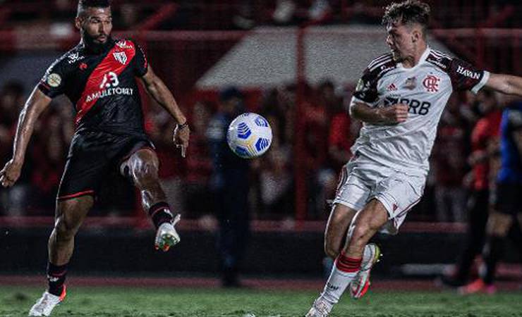 André Rocha: 'A reflexão que fica: o que o Flamengo pretende para a base?'