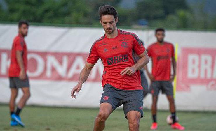 Rodrigo Caio não se recupera e desfalca Fla no Carioca e na Libertadores