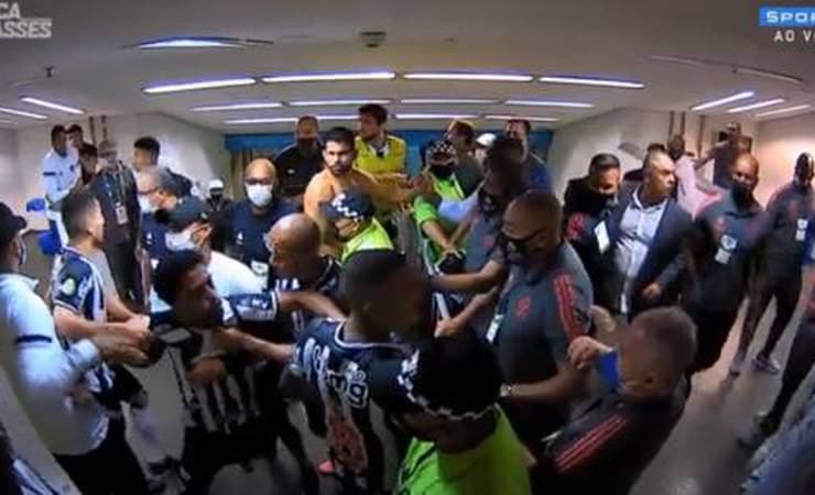 Tumulto com Cuca em Fla x Galo teve encarada, ofensa e paz com Diego Costa