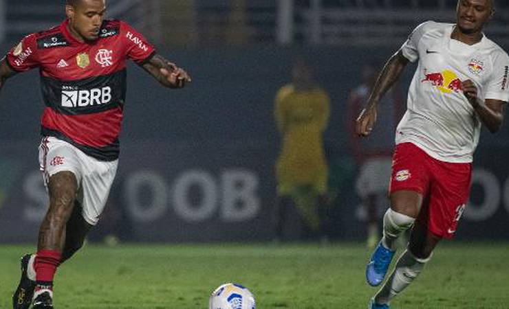Renato escala Flamengo com Kenedy para pegar o Juventude; veja time