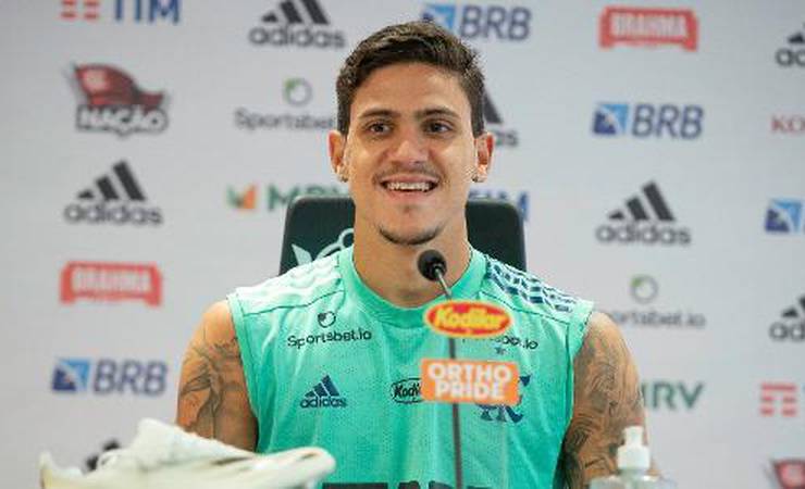 Pedro celebra permanência e mira Flamengo "firme" na briga pelo Brasileiro